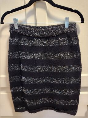 Sioni Black/Silver Metallic Sequin Skirt